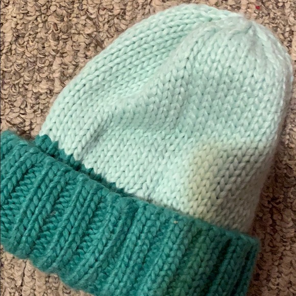 Hat - Picture 1 of 2